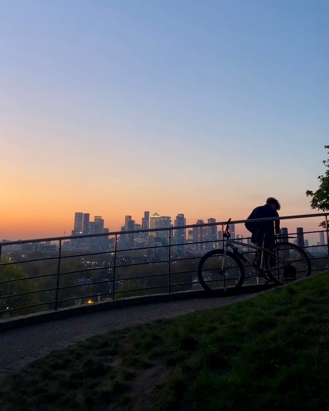 Spacious Room Available in 2-Bed Flat from Dec! Main Photo