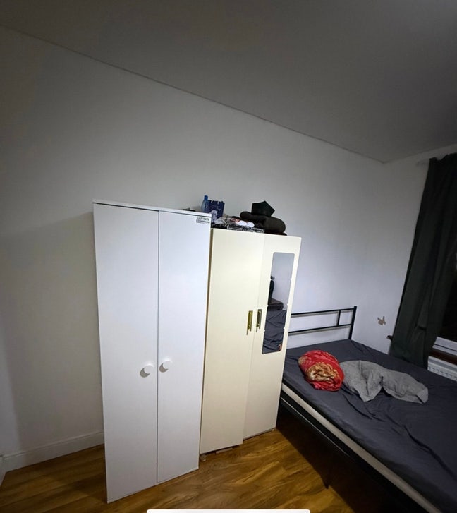 Room rent Main Photo