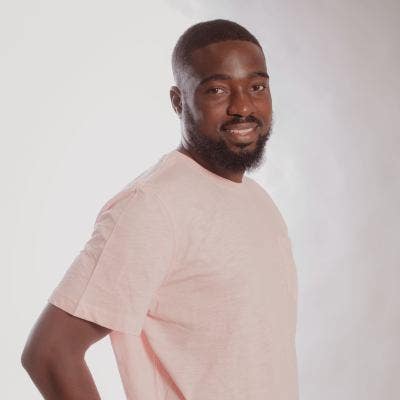 Professional Male seeks a double room Main Photo