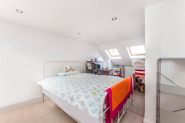 Modern Spacious En Suite Large Double Loft   Main Photo