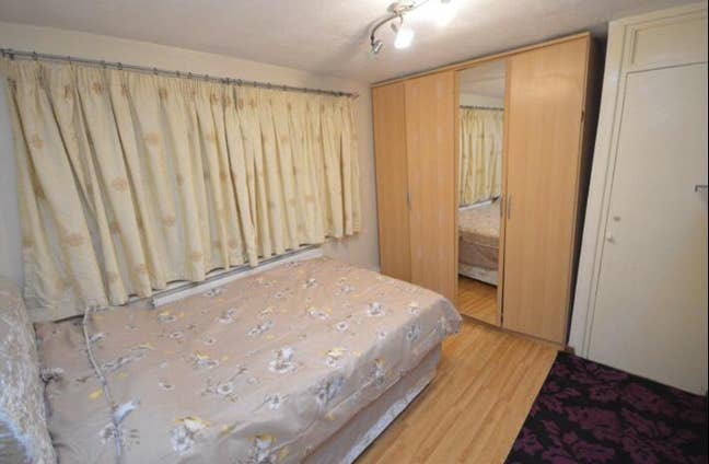 2 separate bedrooms for rent - Female Household  Main Photo