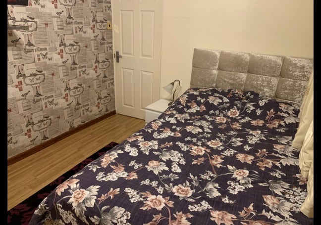 2 separate bedrooms for rent - Female Household  Main Photo