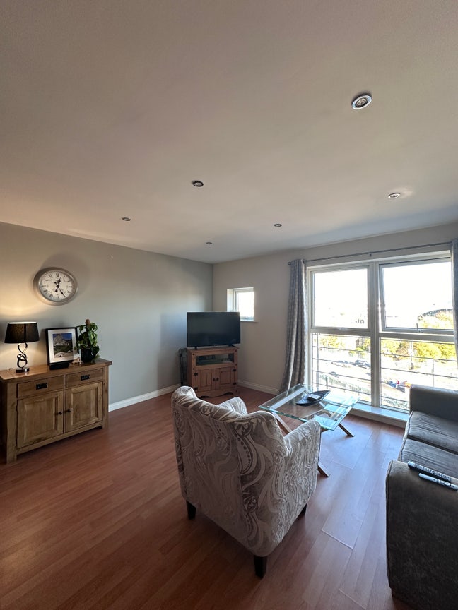 Double Room Available  Main Photo