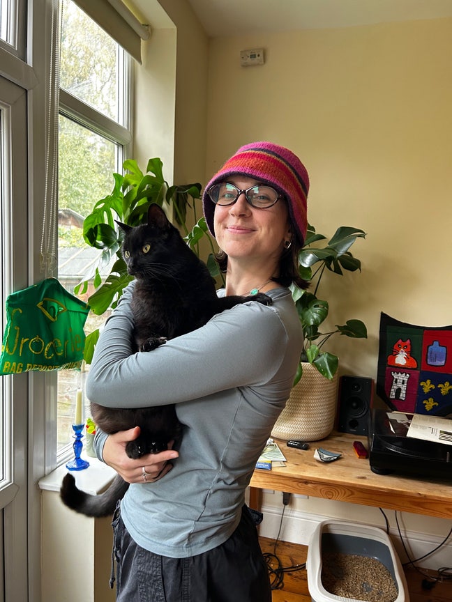 Looking for a friendly flat share or a buddy up :) Main Photo