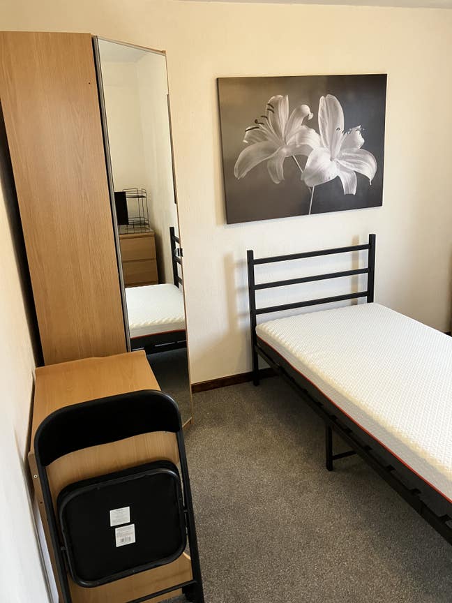 Room for rent. Main Photo