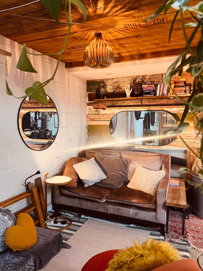 Bright Attic room in Warehouse  Main Photo