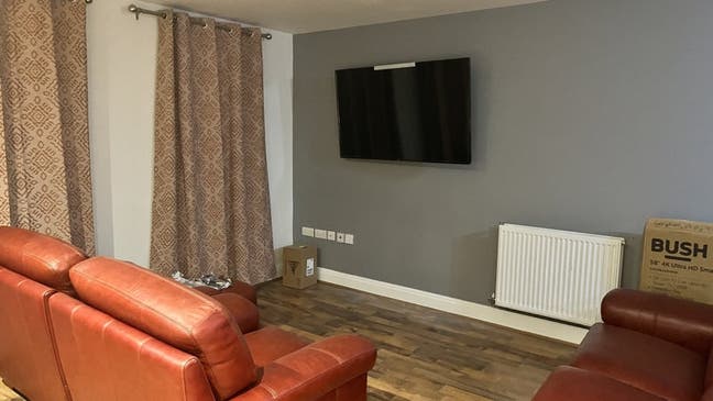 Furnished Room To let- Townhouse Upton Northampton Main Photo