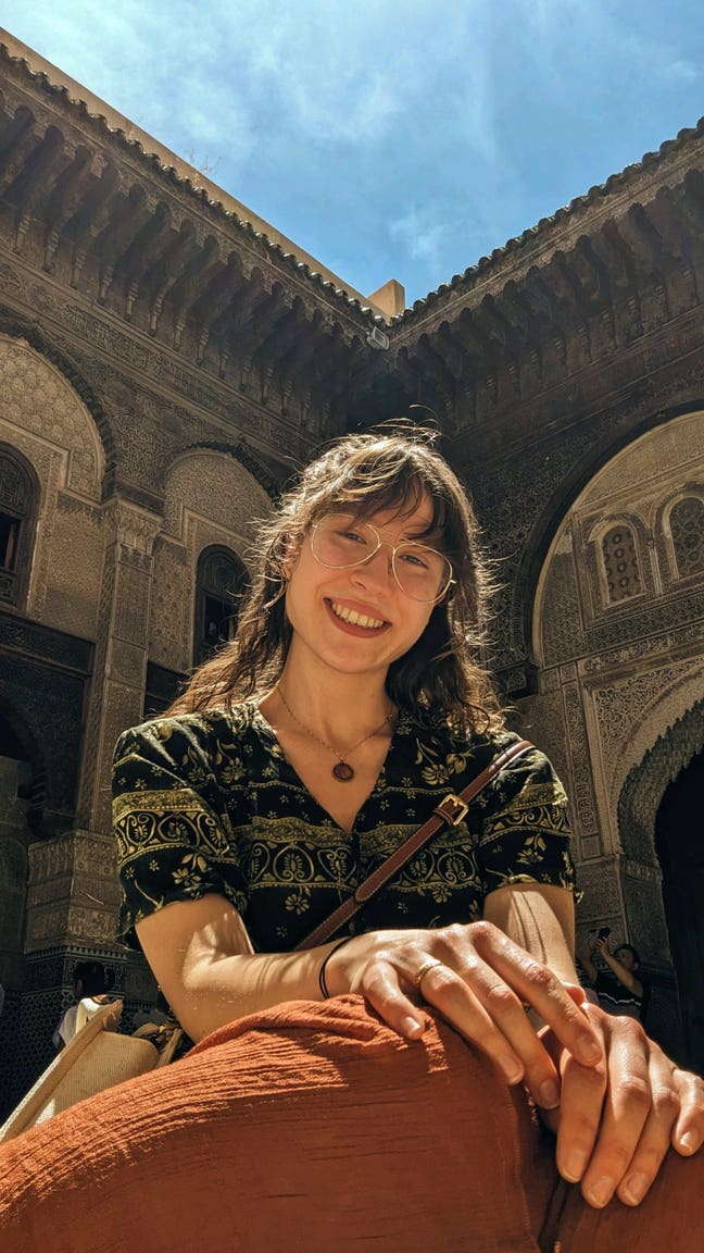 Looking for a professional place to stay Main Photo