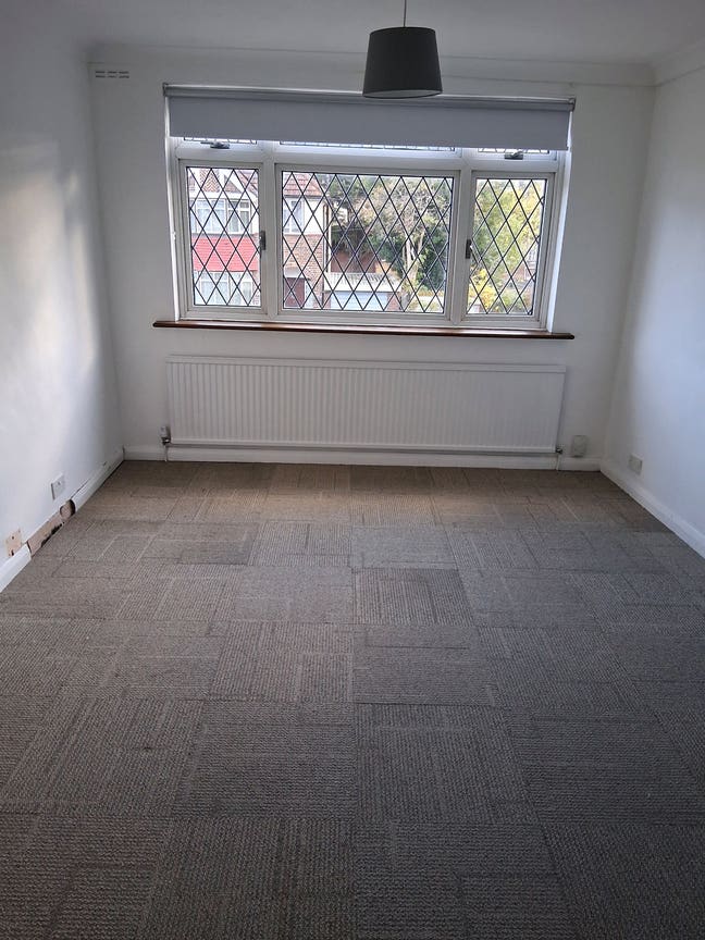 Ensuite Room in Kidbrooke  Main Photo