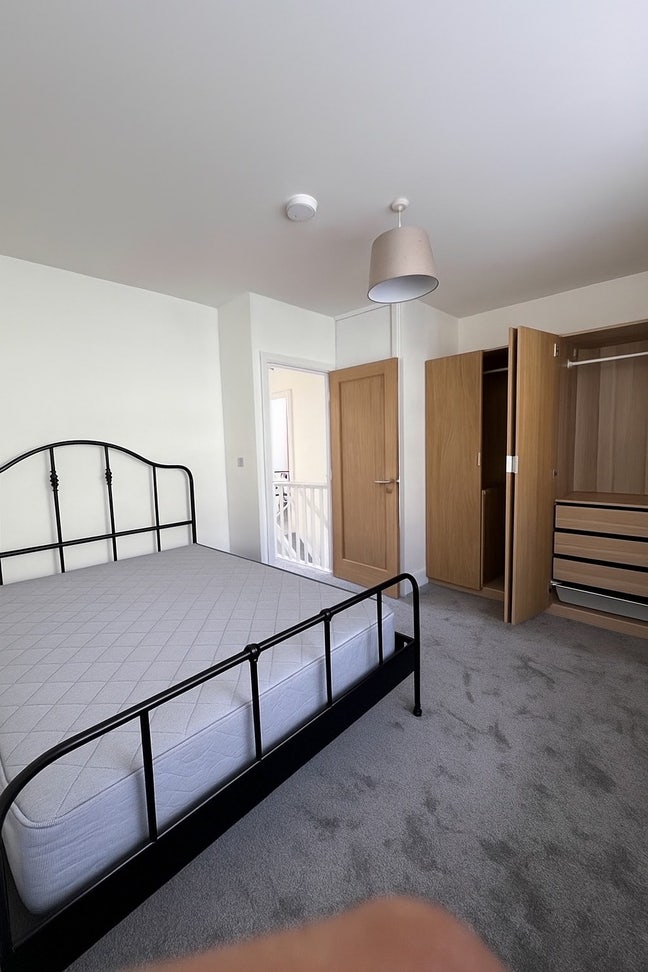 Fully Furnished Large Double Room, Euston Inc Bill Main Photo