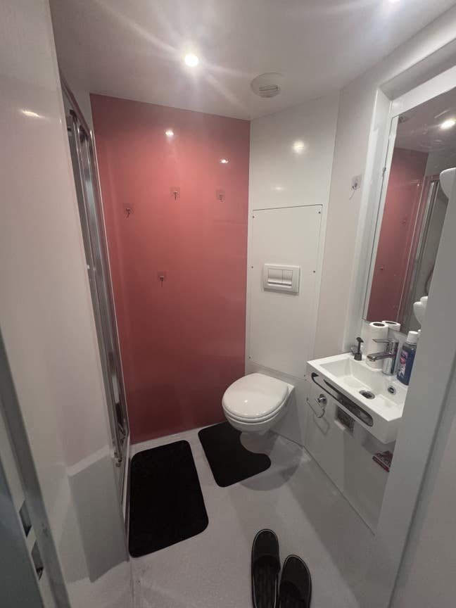 Studio , Excellent Location Leicester  Main Photo