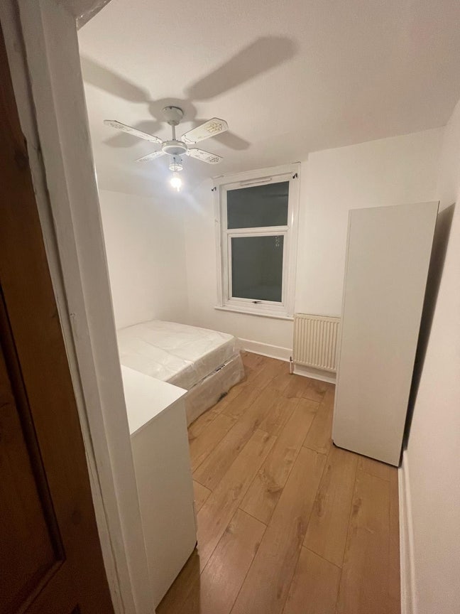 Double room for rent  Main Photo