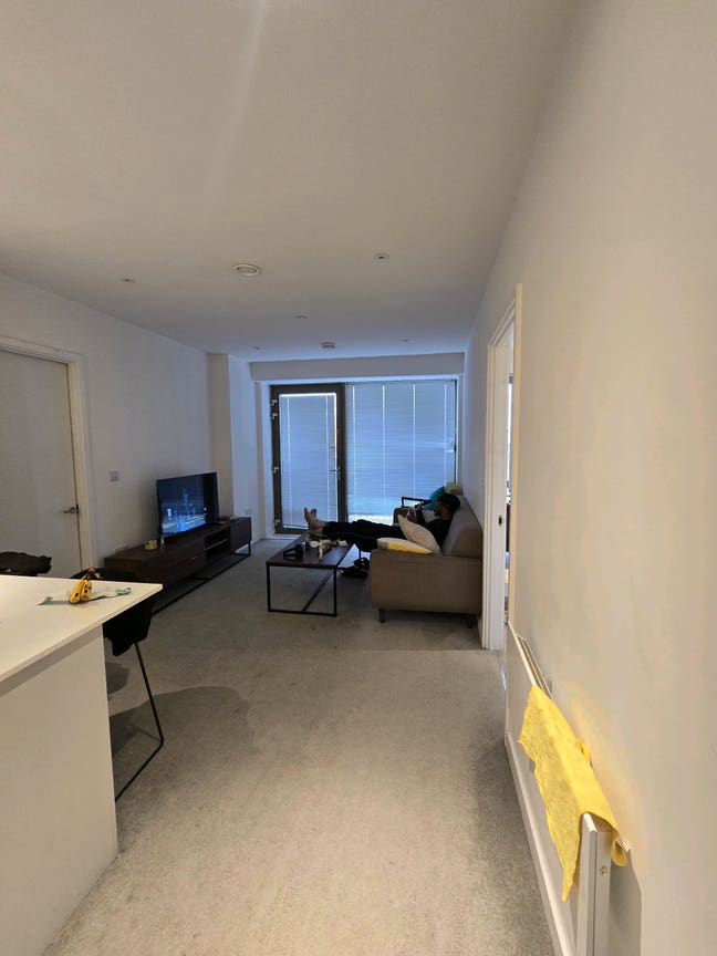 Ensuit Big Bedroom Main Photo