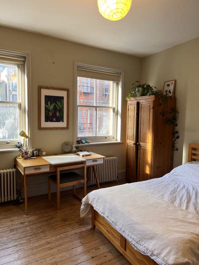 Double Spacious Room in Whitechapel Home  Main Photo