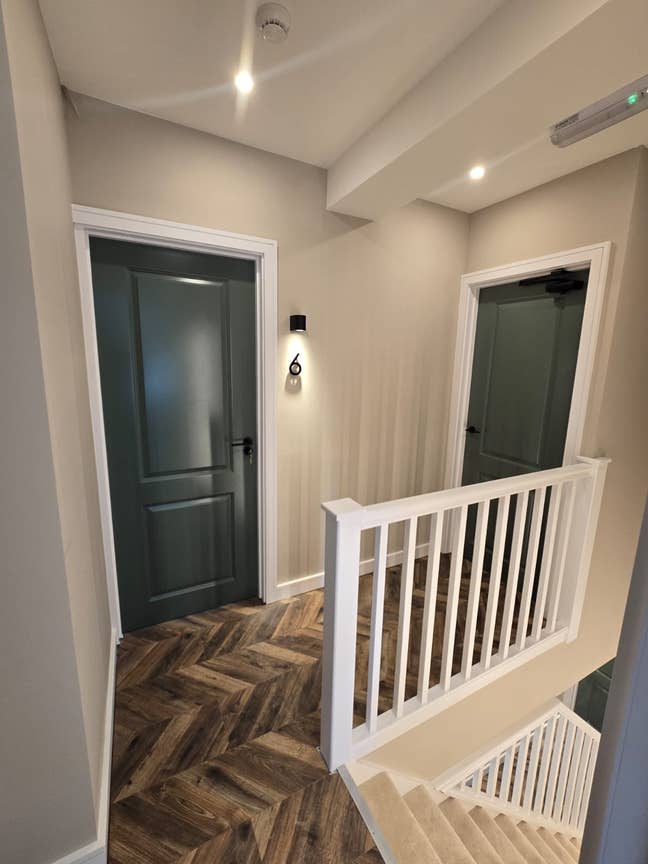 Modern En-Suite Studio Rooms – Harold Avenue, Gill Main Photo