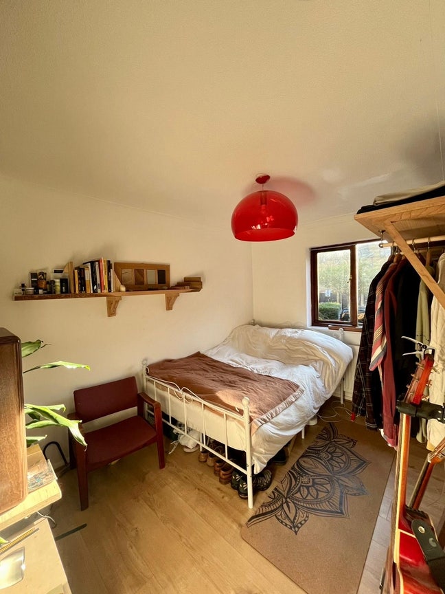  Bright room in Wapping by the canal 🦆  Main Photo