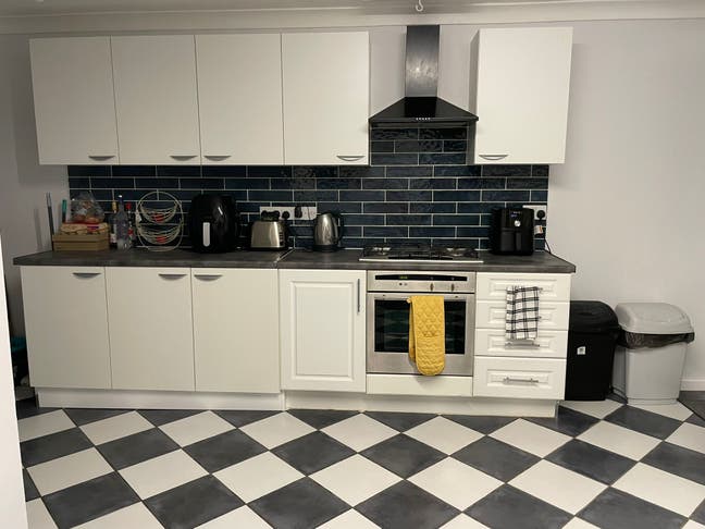 Double room for rent  Main Photo