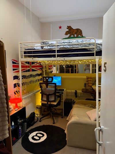 2 high ceiling rooms in Angel with skylight Main Photo