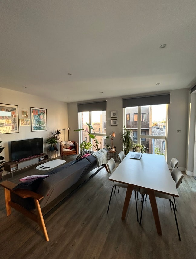 Room Available in Dalston Flat  Main Photo