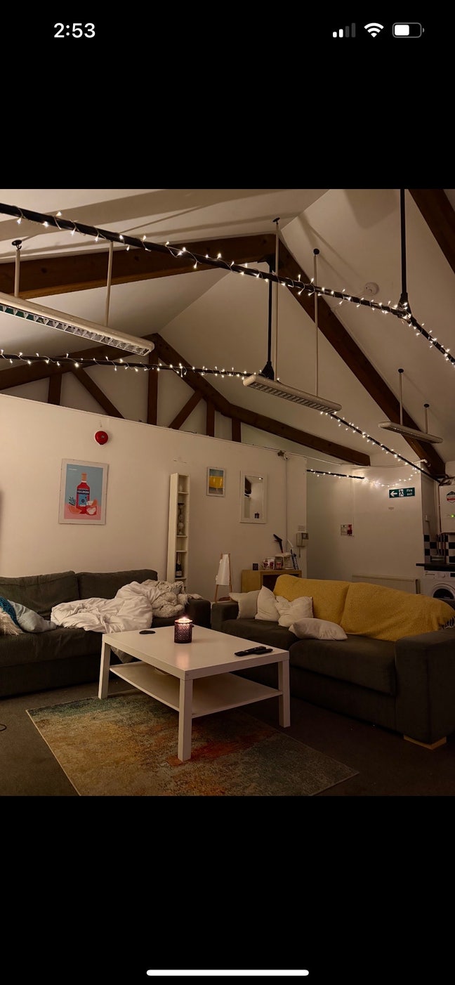 Room for rent from 20th November Main Photo