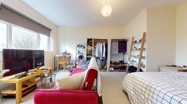 2 Large Double Rooms in Clapham North Main Photo