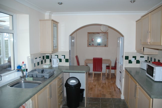 Beautiful single bedroom  Main Photo