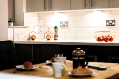 Super Large En-Suite Rooms - Heart of Prestwich! Main Photo