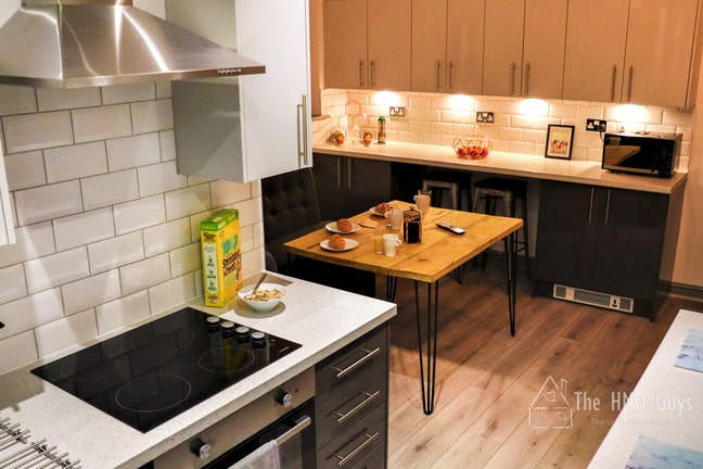 Super Large En-Suite Rooms - Heart of Prestwich! Main Photo