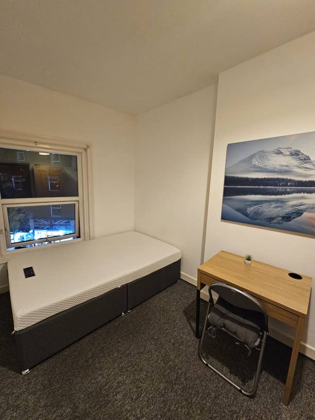 2 Rooms available near sandy beach! Main Photo