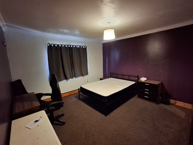 Extra spacious double room  Main Photo