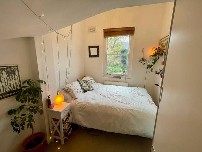 Sublet for cosy room with garden view  Main Photo