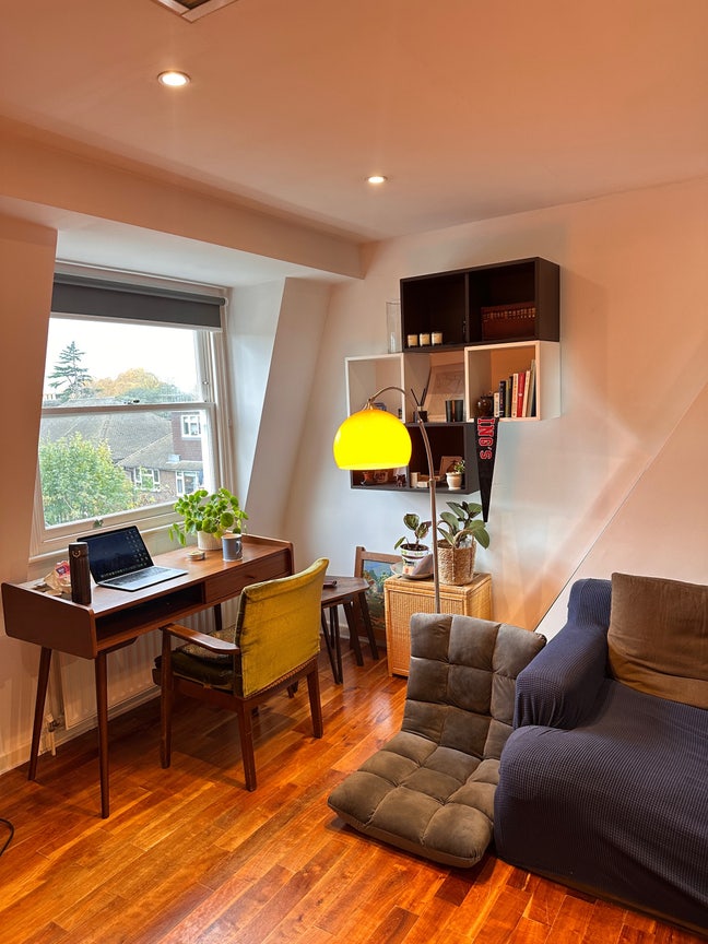 Double en-suite bedroom in 2 bed flat Wimbledon SW Main Photo