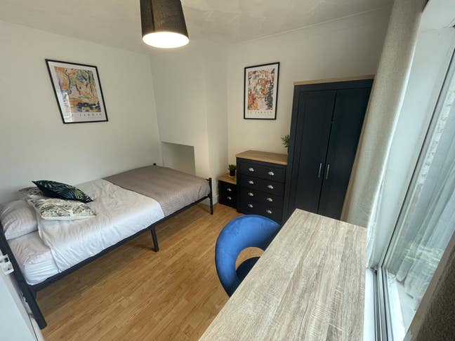 ** Look No Further** Best Rooms in Chesterfield Main Photo