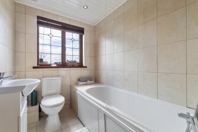 💥 £150 OFF First Month Ensuite + All Bills Incl! Main Photo