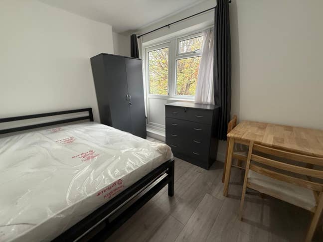 Lovely House/All Bills Included/No Deposit Main Photo