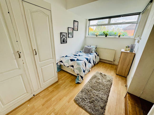 🌟 Ensuite (Single Use) in Park Royal – Zone 3 🌟	 Main Photo