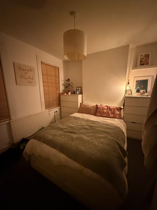 1 Month Let in Stratford Main Photo