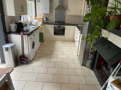 Double room in South Woodford  Main Photo