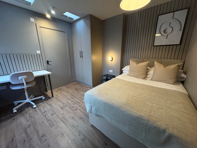  Deluxe Co living for the Working Professional Main Photo