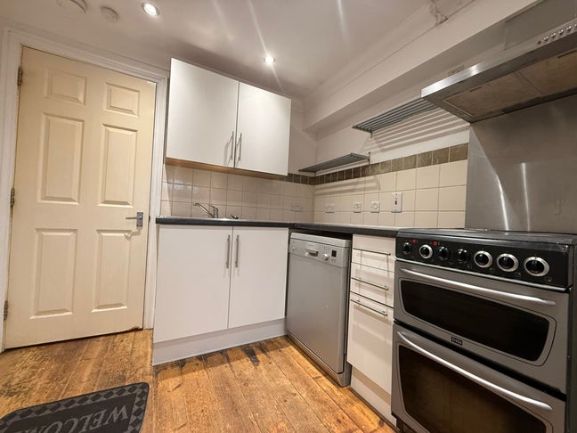 Two bedroom maisonette in Southampton centre Main Photo