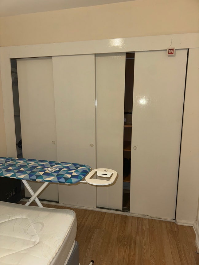 Room available  Main Photo