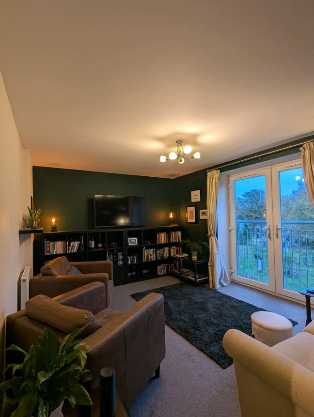 Double Room, Own Bathroom, Gym Access Main Photo