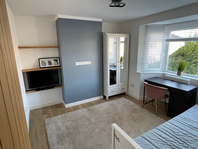 Single bedroom for rent  Main Photo