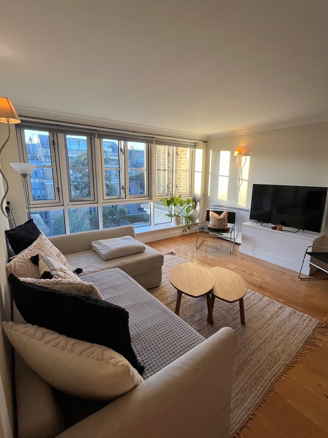 2 bedroom sublet - 24 Dec to 18 Jan Main Photo