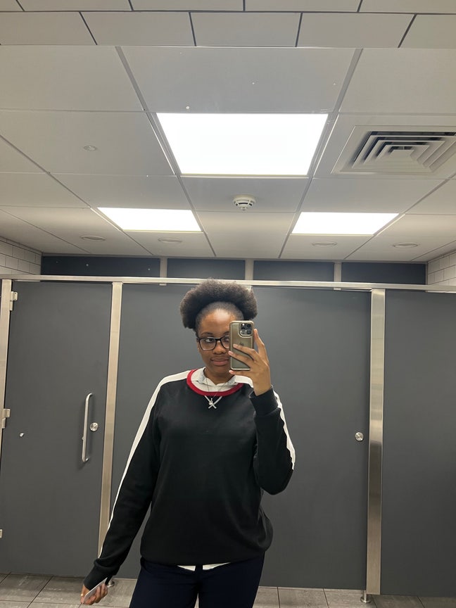 Flat / Room needed Main Photo