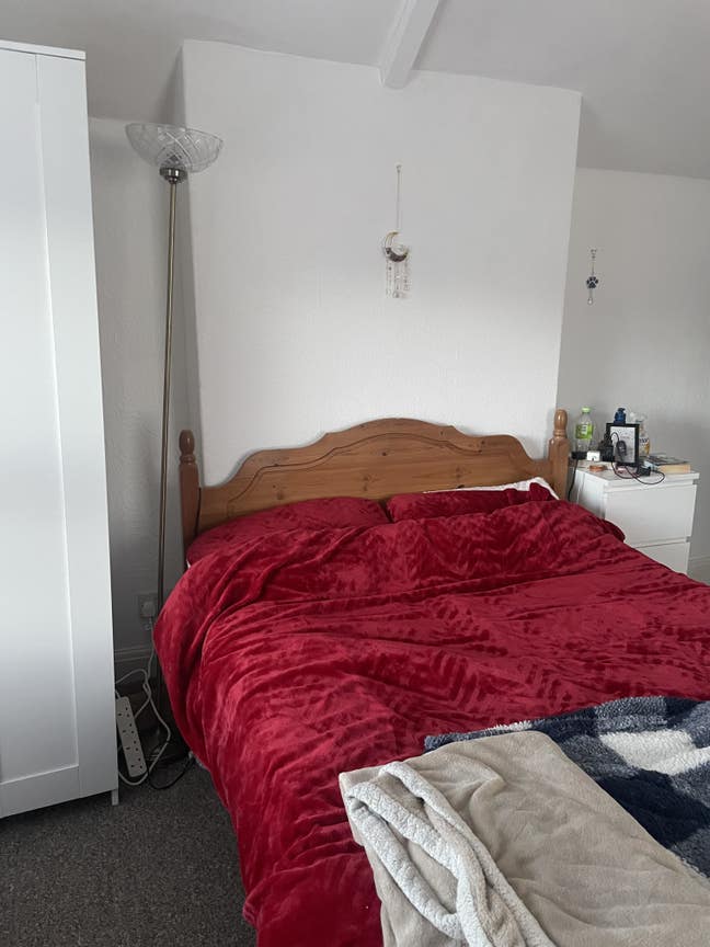Room Tenancy Replacement  Main Photo