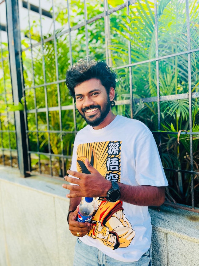 Room needed for me Main Photo