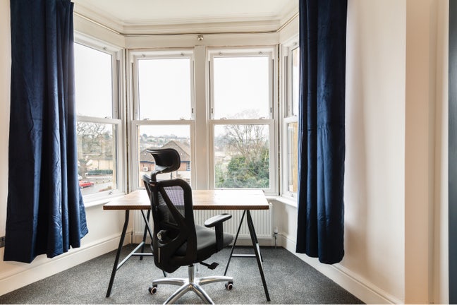 ⭐️ 2 Ensuite Rooms Available -   BS4 ⭐️  Main Photo