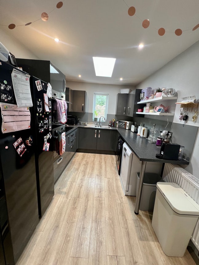 Double Room in Southsea  Main Photo