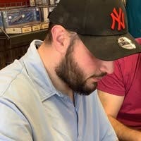 Professional Male seeks a single or double room Main Photo